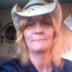 Debbie Bishop Photo 23