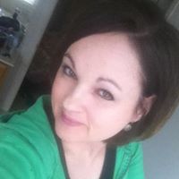Kristin Weis Photo 13