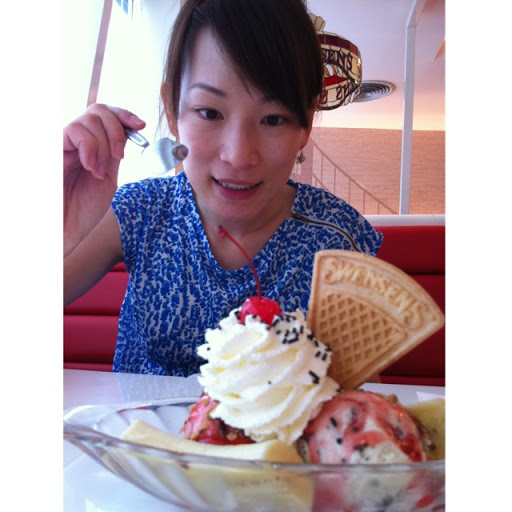 Amy Keung Photo 9