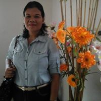 Phoebe Ramos Photo 16