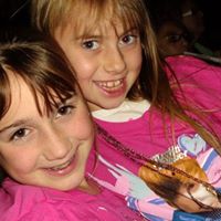 Christine Schell Photo 26