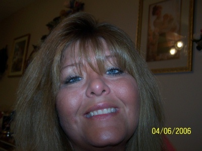 Angela Russell Photo 15