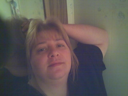 Robyn James Photo 19