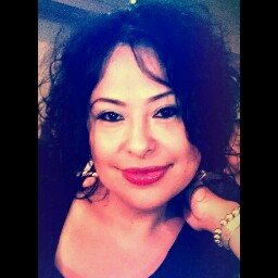 Areli Flores Photo 20