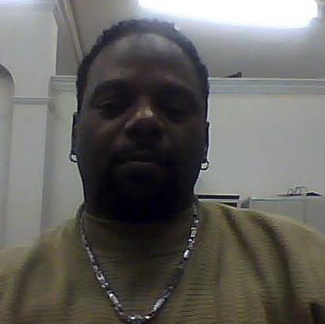 Dennis Swift Photo 15
