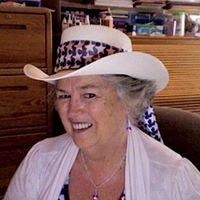 Sally Chapman Photo 33