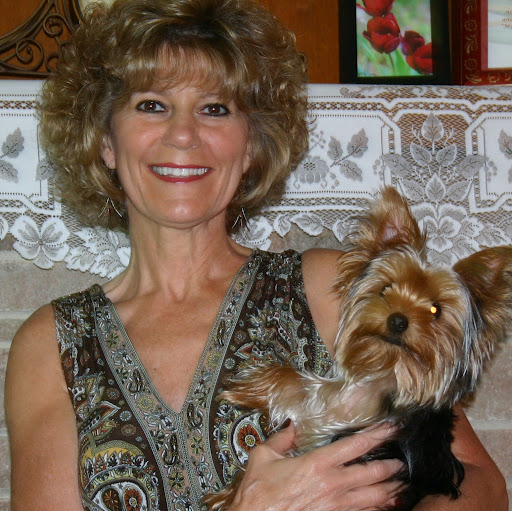 Darlene Johns Photo 20