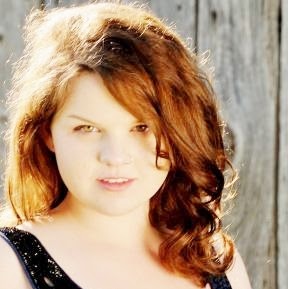 Ingrid Cox Photo 15