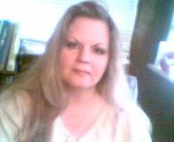 Lisa Combs Photo 38