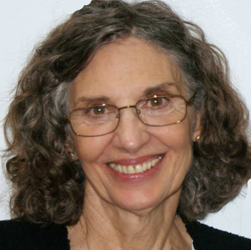 Lynda Wilson Photo 36