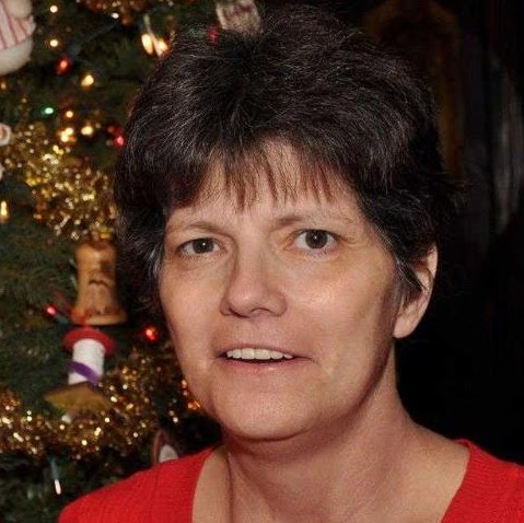 Ramona Davis Photo 46