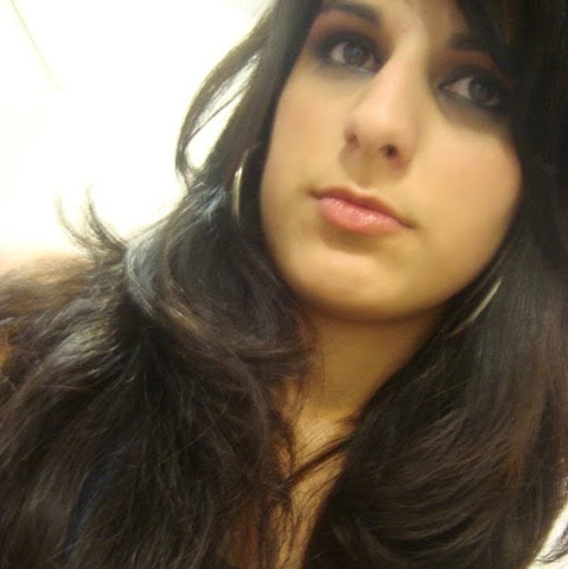 Samara Fernandez Photo 9