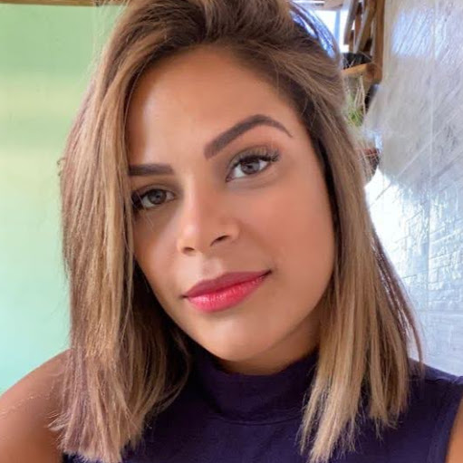 Clara Gomes Photo 16