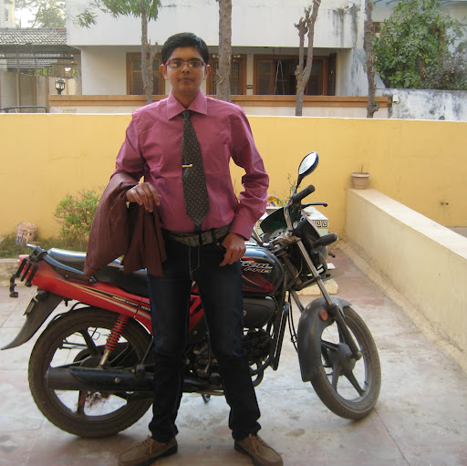 Pinak Desai Photo 11