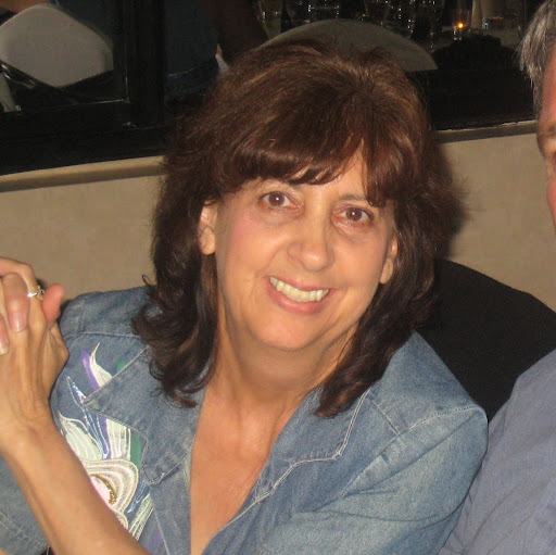 Linda Fraser Photo 27