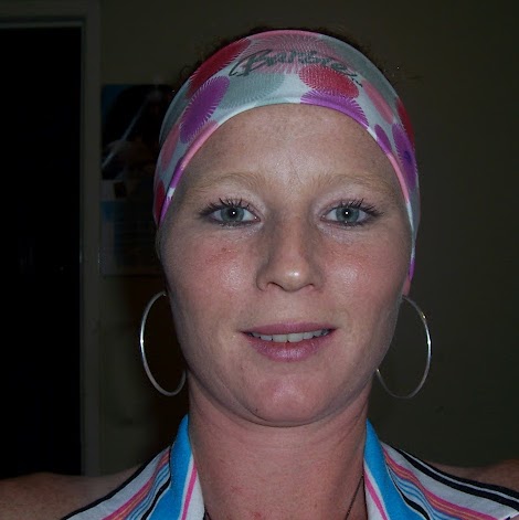Ann Elder Photo 18