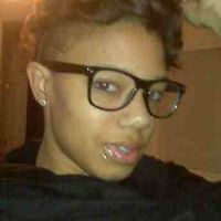 Alicia Crenshaw Photo 7