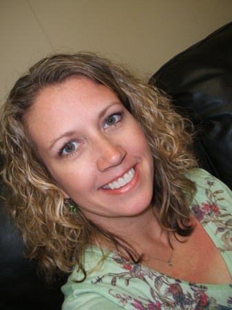 Jennifer Simmons Photo 33