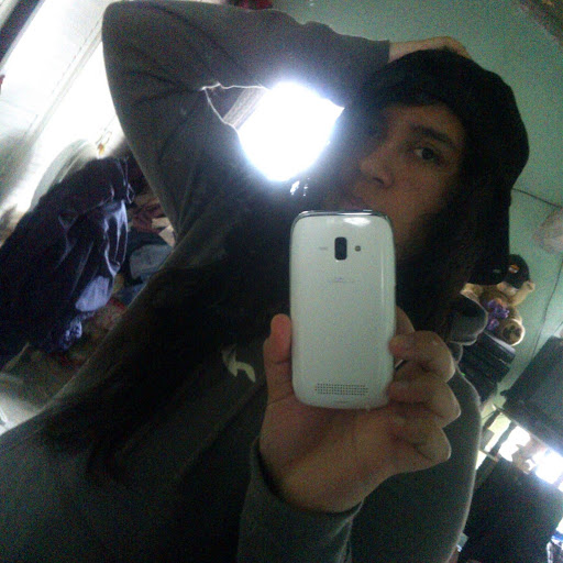 Stephany Perez Photo 32