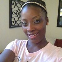 Tonya Evans Photo 8