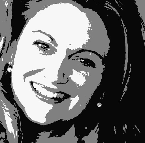 Amanda Vance Photo 45