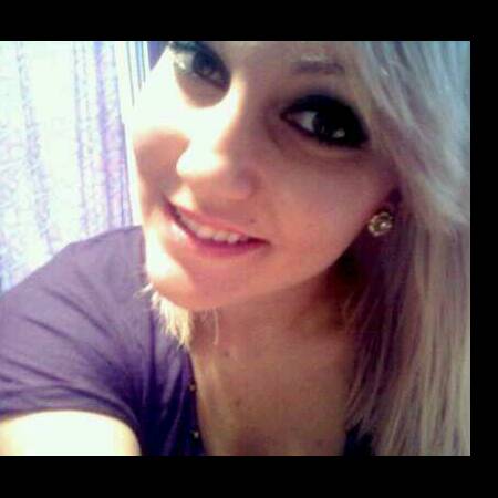 Kimberly Walker Photo 33