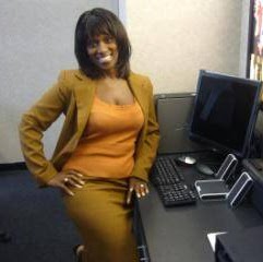 Tanya Watts Photo 24