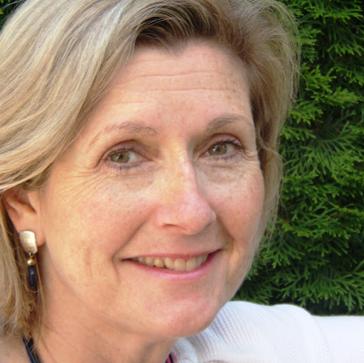 Beth Connelly Photo 27