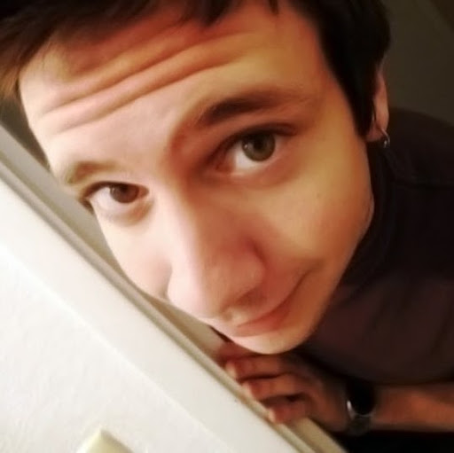 Adam Maras Photo 6