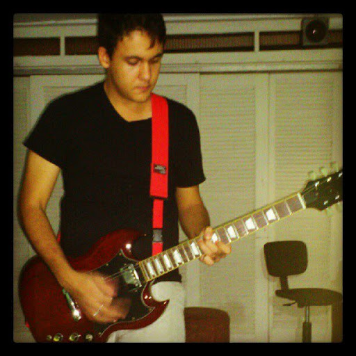 Eduardo Otero Photo 25