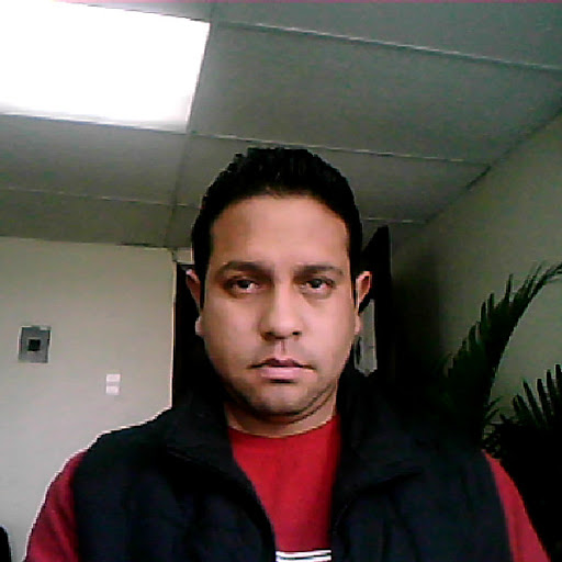 Freddy Omar Photo 1