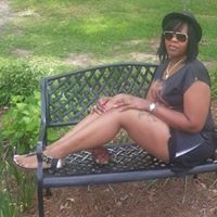 Taneisha Harris Photo 6