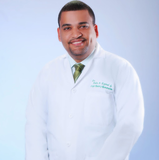 Pedro Espinal Photo 31