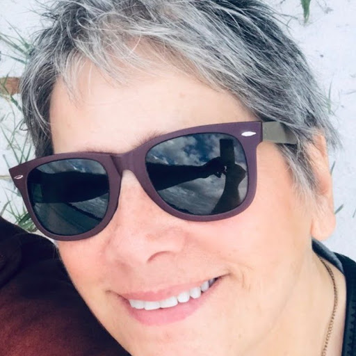 Lynn Altman Photo 27