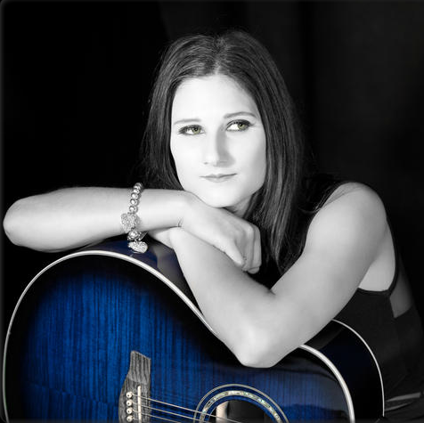 Angela Weeks Photo 17