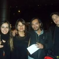 Sandy Apolinar Photo 2