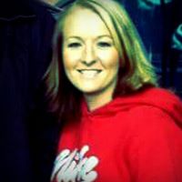 Kelly Chapman Photo 34