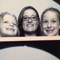 Keely Walker Photo 24