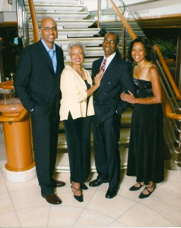 Shelia Long Photo 23