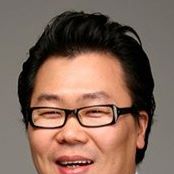Jin Han Photo 40