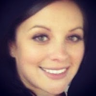 Michelle Lowe Photo 20