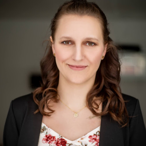 Jennifer Hecht Photo 20