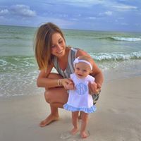 Olivia May Photo 29