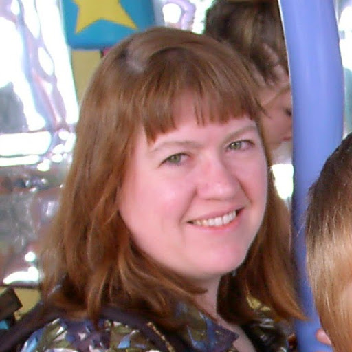 Julie Mullen Photo 30