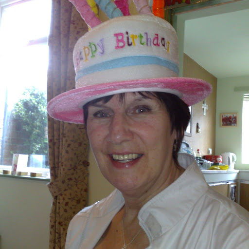 Linda Adam Photo 41