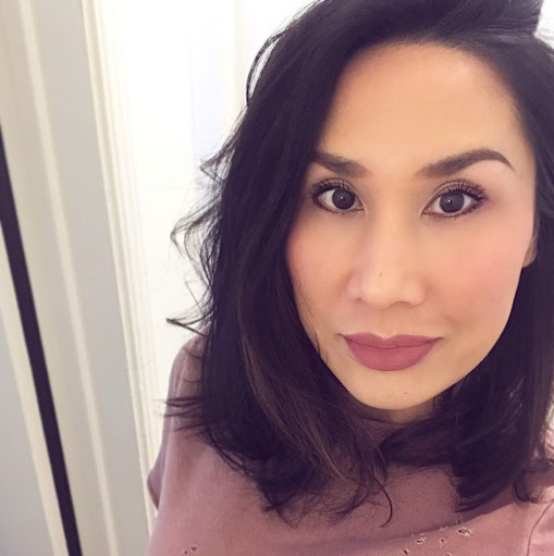 Therese Pham Photo 21