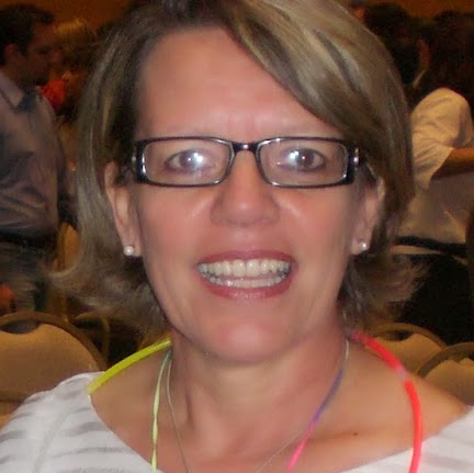 Elza Monteiro Photo 10