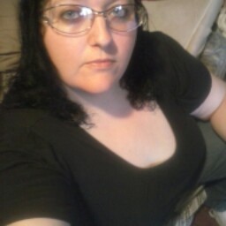 Lisa Singleton Photo 24