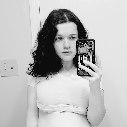 Leah Walker Photo 26