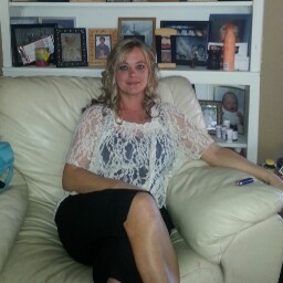 Robin Spradlin Photo 15